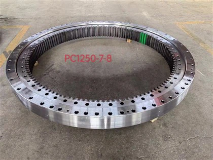 PC 1250-7 / 8 rab phom